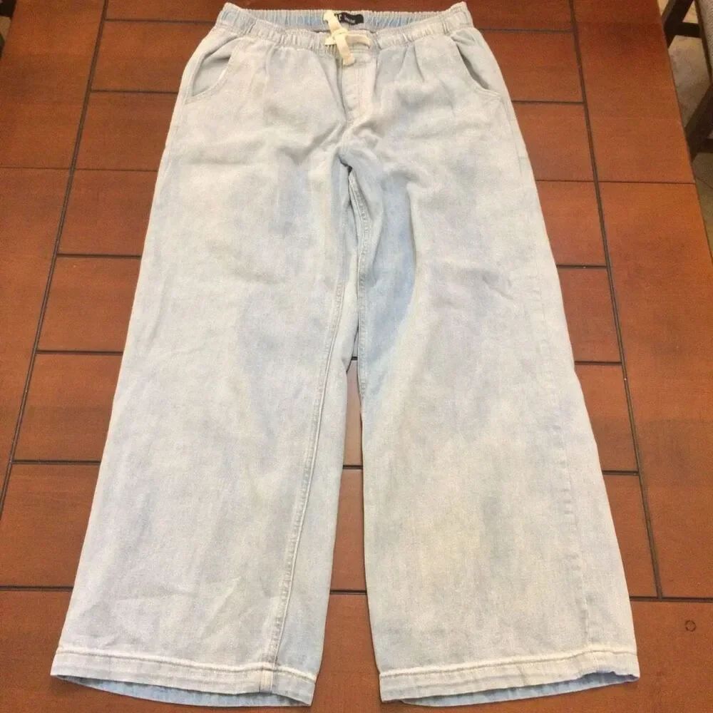 Gap High Rise wide leg light wash jeans drawstring jeans large